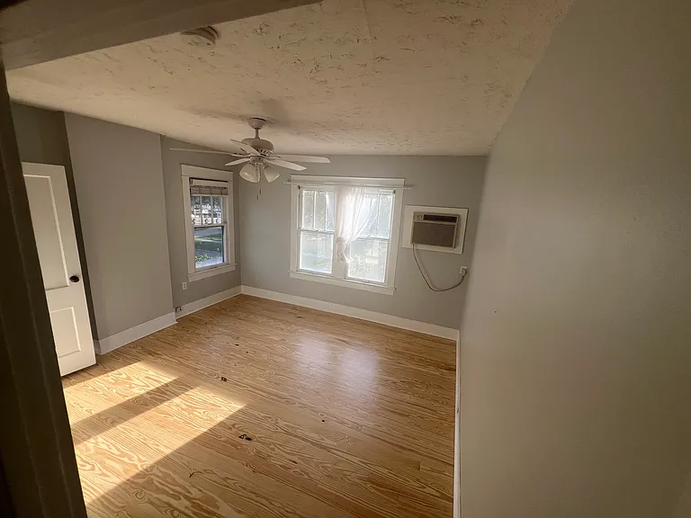 611 N Summerlin Ave #2 — Photo 12