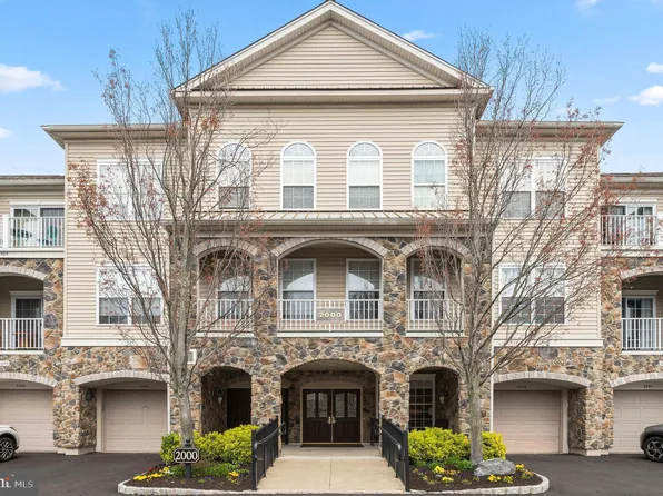 2305 Knox Ct #2305, Warminster, PA 18974
