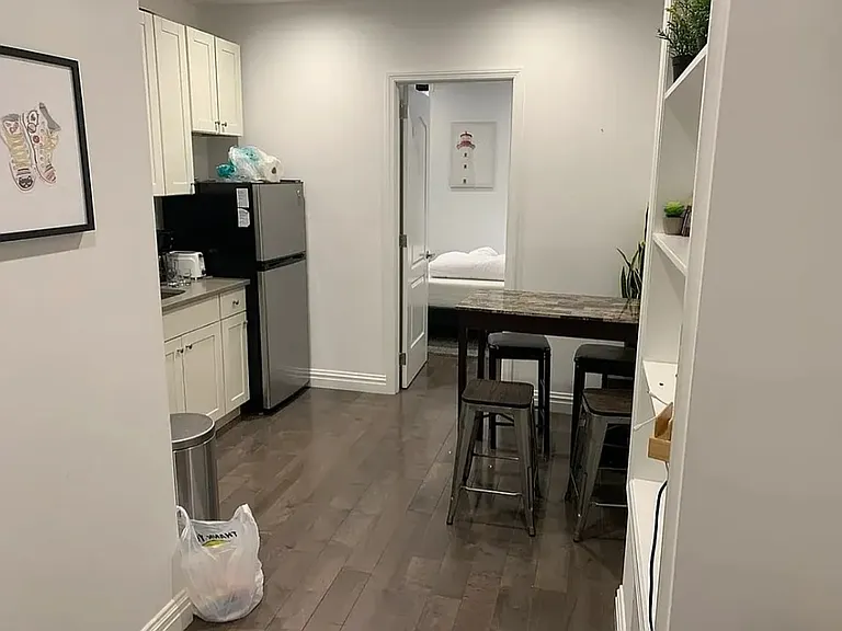 132 Orchard St #1 — Photo 6