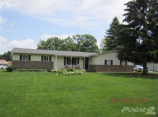 4389 Hedgethorn Cir, Burton, MI 48509