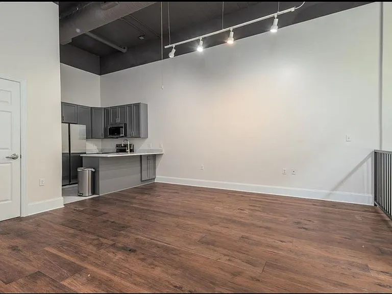 95 S Main St #101 — Photo 18