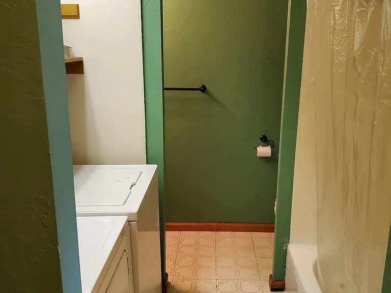 27 Richmond St #1 — Photo 8