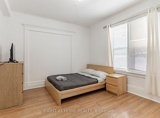 29 Peel St #2, Barrie, ON L4M 3K9