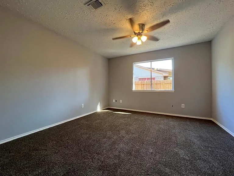 19819 Misty Pines Dr — Photo 3
