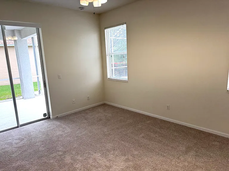 6355 Robin Cv — Photo 15