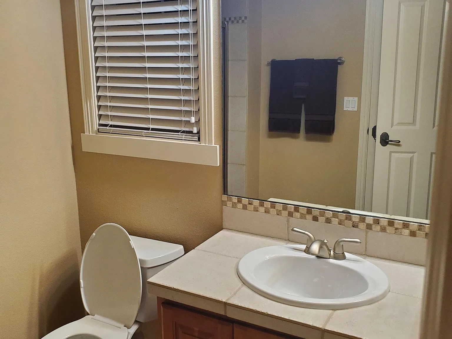 1 bed, 800 sqft, $1,500 — Photo 4