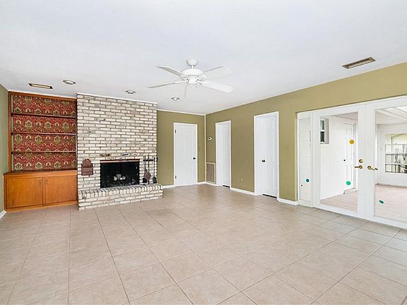 5th image of 691 Blairshire Cir