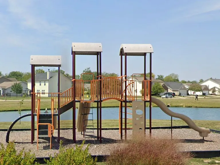 2201 Schoolmarm Dr — Photo 21