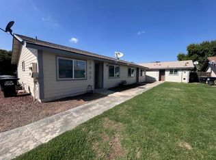 2532 W Chestnut Ct, Visalia, CA 93277
