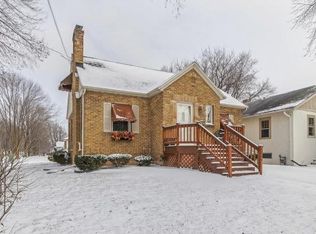 1044 Elmore St, Green Bay, WI 54303