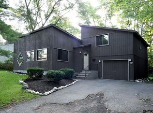 331 13th St, Schenectady, NY 12306