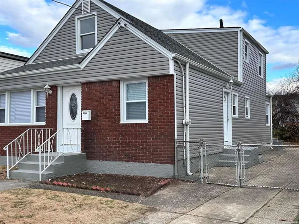 351 Baldwin Road, Hempstead, NY 11550