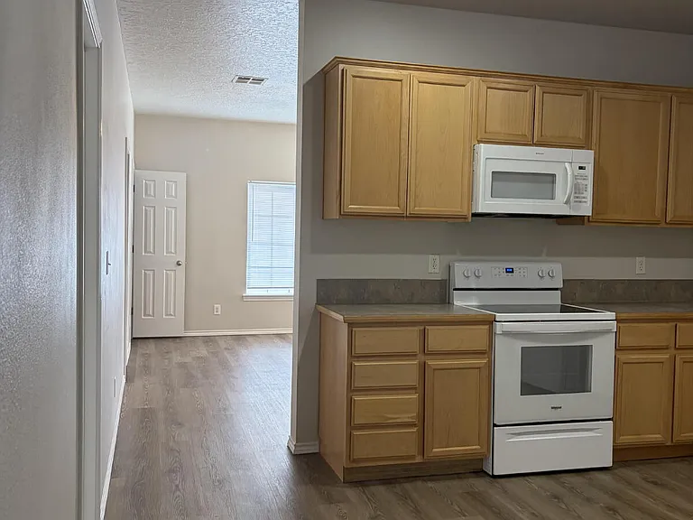743 N Stampede Ct #C — Photo 5