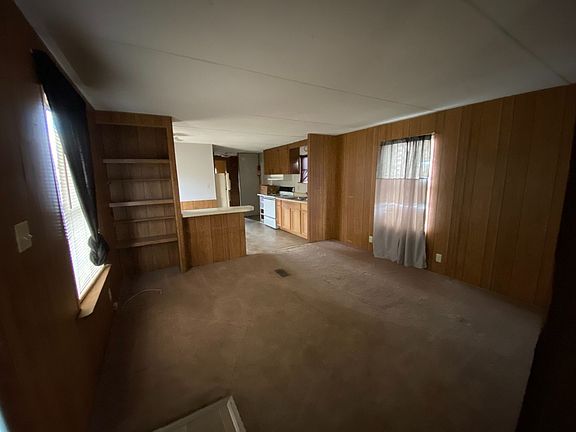 3rd image of 101 James St