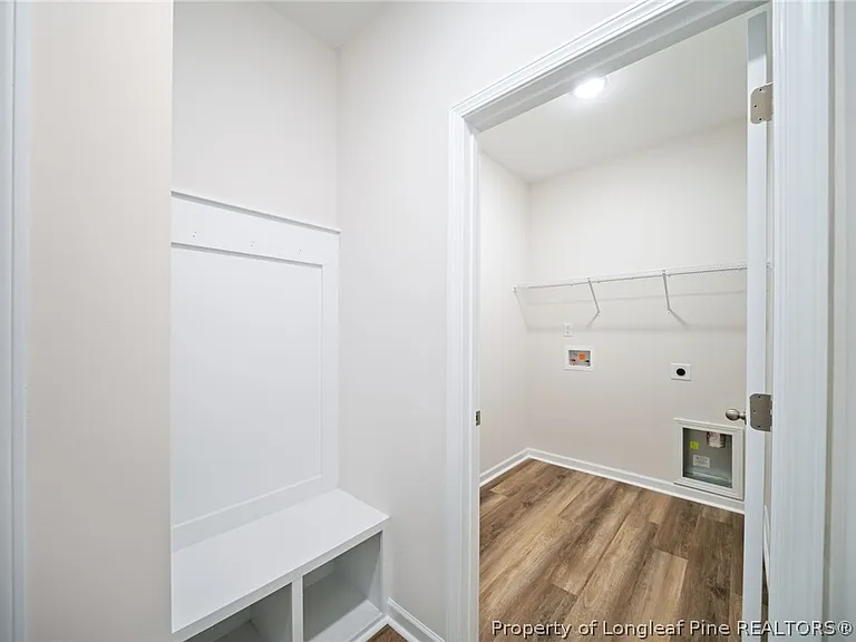 4052 Lofton St — Photo 8