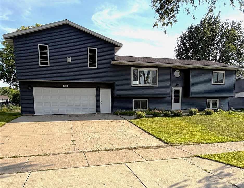 1st image of 513 Homestead Rd