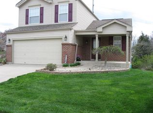 101 Lights Pointe Ct, New Richmond, OH 45157