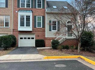 11729 Great Owl Cir, Reston, VA 20194