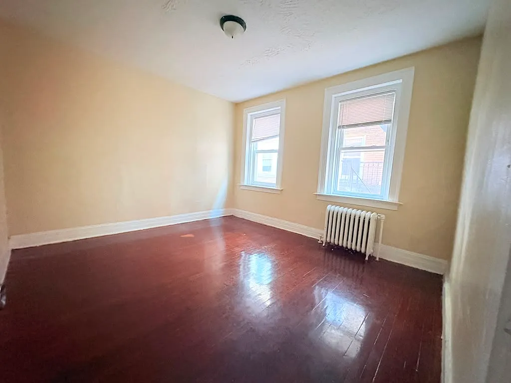 2 bed, 900 sqft, $1,425 — Photo 4