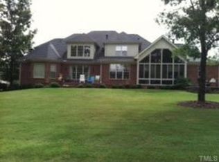 125 Townsend Dr, Clayton, NC 27527