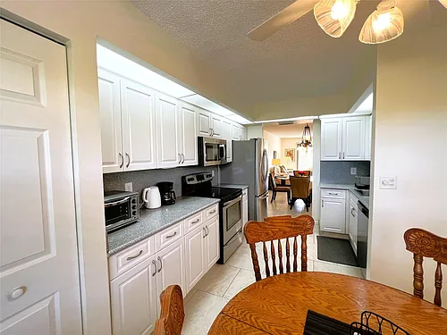 1605 Abaco Dr Photo 1