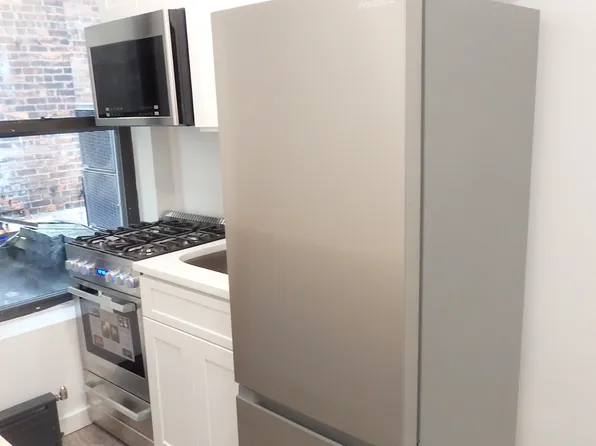 464 West 51st Street image 7 of 8