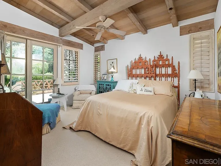 17240 Avenida De Acacias — Photo 24