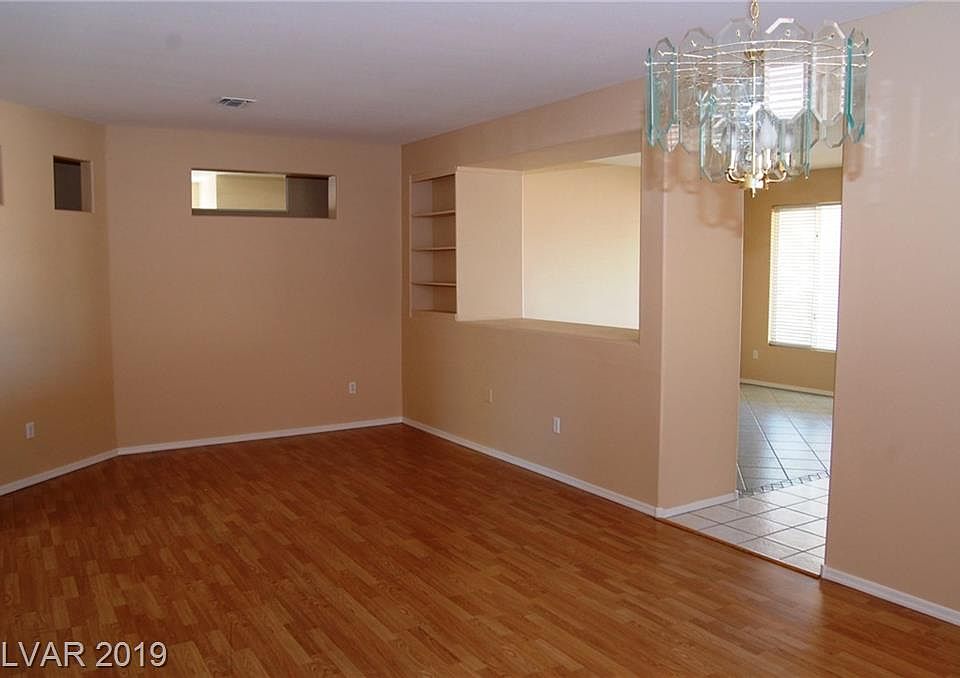 2nd image of 2120 Chapman Ranch Dr #0