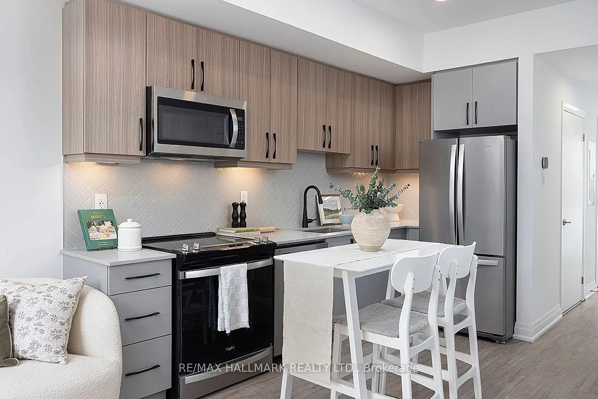 2 bed, $2,949 — Photo 3