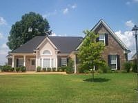 1st image of 501 Lakewood Dr