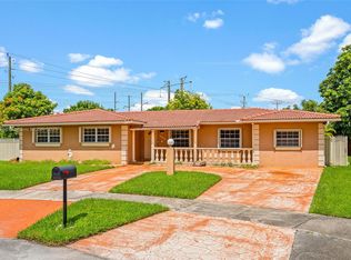 9433 SW 17th St, Miami, FL 33165