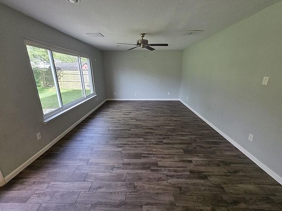 2nd image of 129 Corral Ct