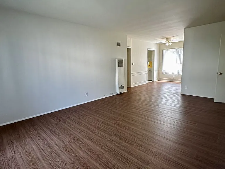 1116 N Louise St — Photo 4