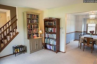 5th image of 498 Bristol Ln