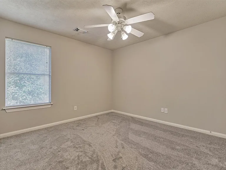 7 Raindance Ct — Photo 40