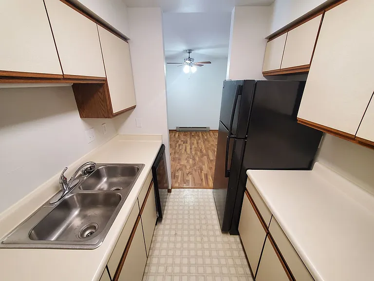 Orchard Village Apartments — Photo 55