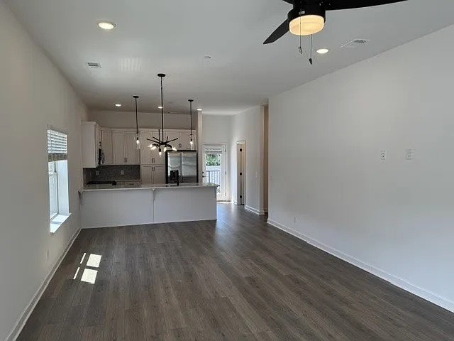229B Folsom Pass — Photo 10