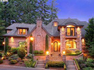 15825 Oswego Shore Ct, Lake Oswego, OR