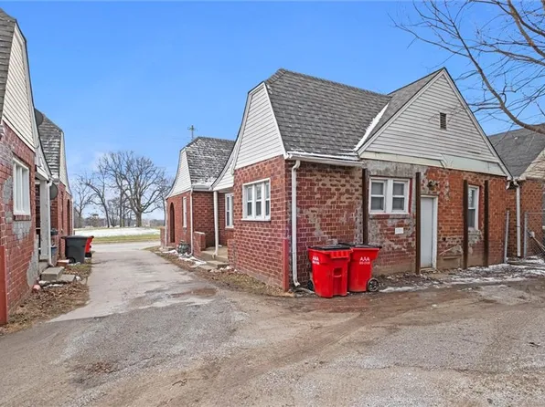 514 W Walnut St, Independence, MO 64050