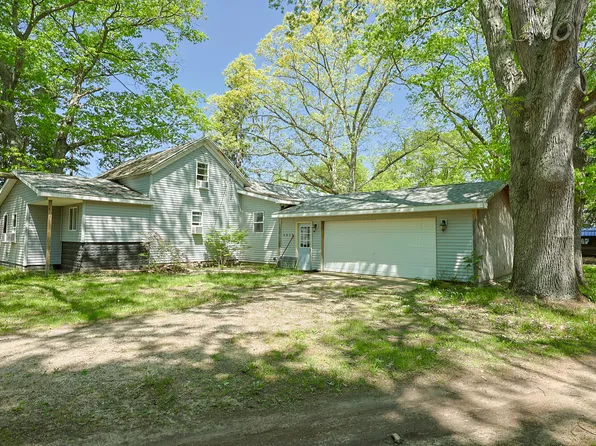 6854 E Garfield Rd, Hesperia, MI 49421