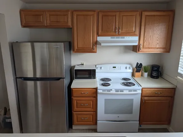 18510 Blueberry Ln APT D, Monroe, WA 98272