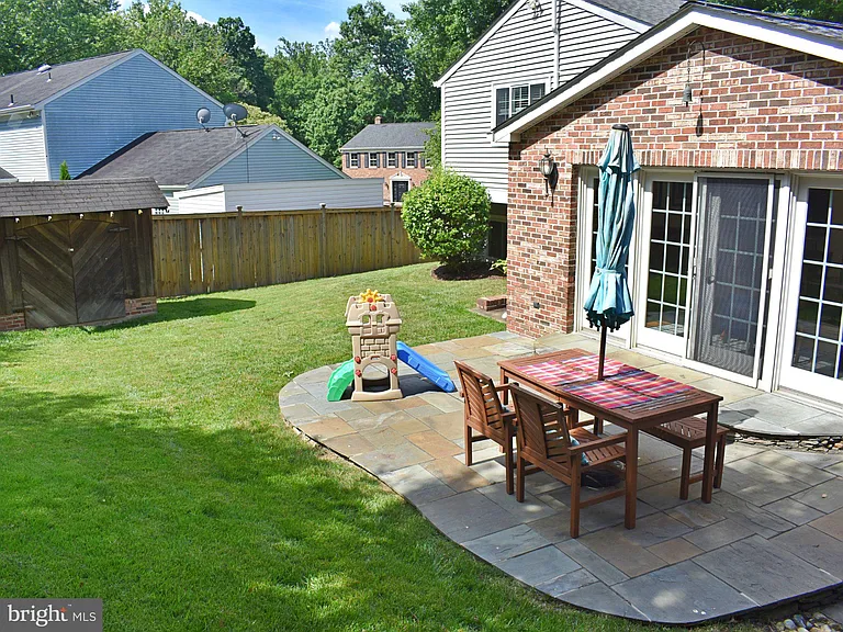 8097 Winding Way Ct — Photo 32