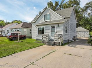 1727 E Elza Ave, Hazel Park, MI 48030