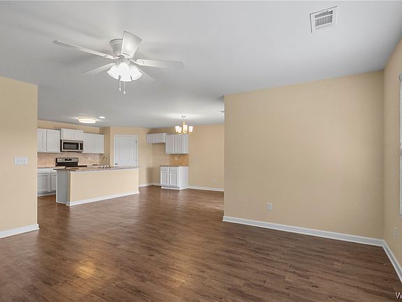 5th image of 2072 Laurel Lake Dr