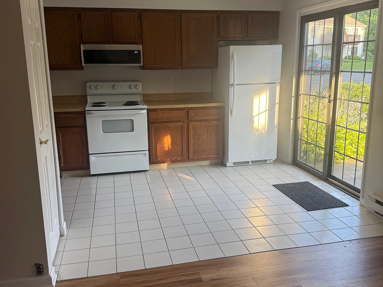 1 bed, 608 sqft, $1,675 — Photo 4