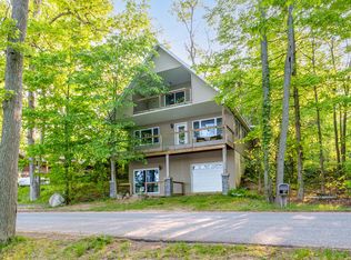 7857 Silver Lake Rd, Grand Junction, MI 49056