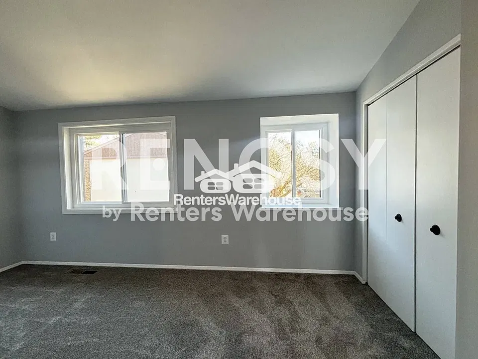 6585 Sweet Fern