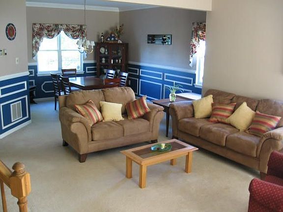 Living Room/Dining Room