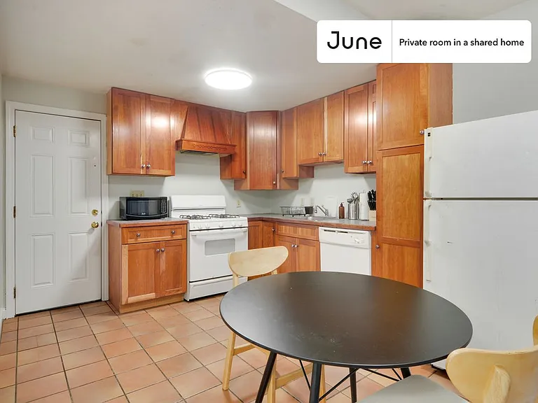 17 Cummings Rd #A — Photo 6