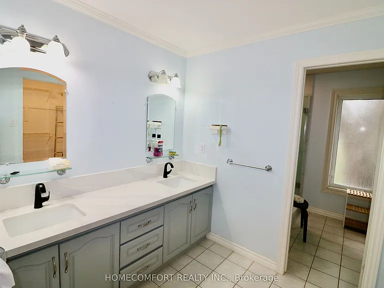 12 Banbury Ct — Photo 21